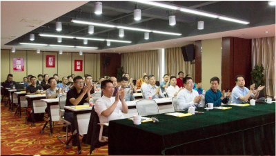 嘉智聯再組貴人團來黔考察 共赴柔和醬香白酒財富盛宴