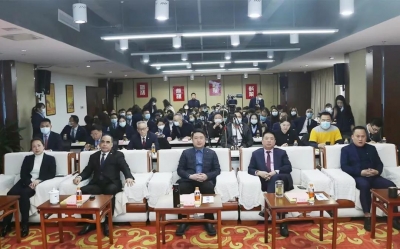 天朝上品十年慶典致辭：貴州茅臺酒廠集團技術開發公司黨委副書記、總經理 馮鋮