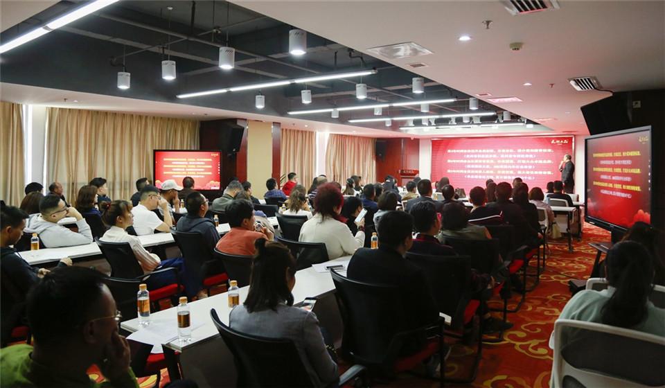 1555298287178539.jpg t1905.jpg